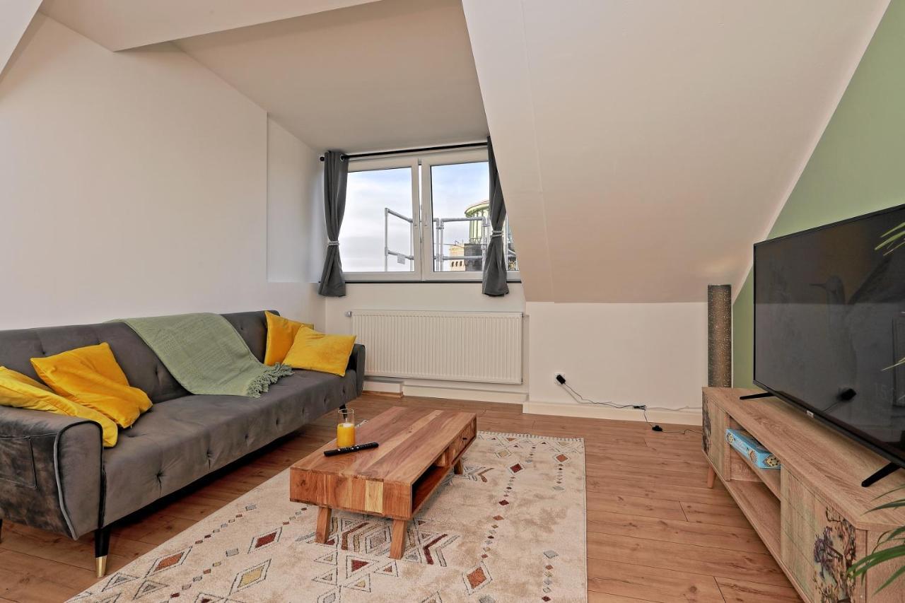 Stay&Dream - 75M² - Two Bedrooms - Kitchen - Netflix Essen Bagian luar foto