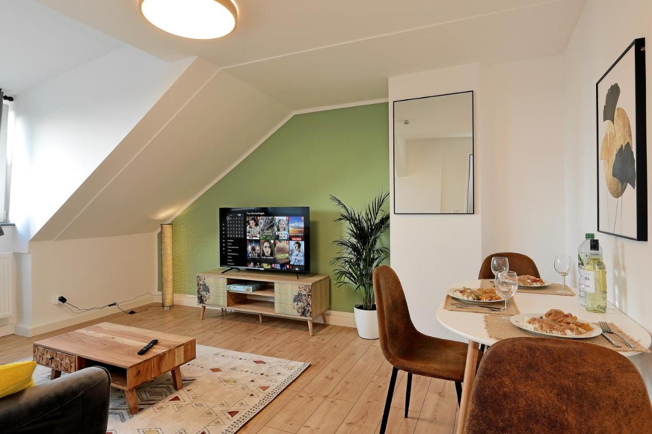 Stay&Dream - 75M² - Two Bedrooms - Kitchen - Netflix Essen Bagian luar foto